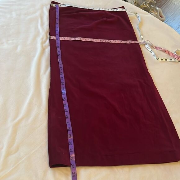 Claybrooke Maxi Skirt Sz 10 Burgundy Red 💯% Cotton Velv Feel Vintage Hong Kong - Picture 7 of 7